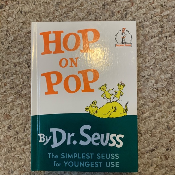 10 Dr. Suess Books! - Picture 8 of 10